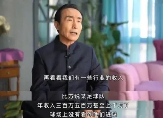 本赛季至今，弗拉霍维奇为尤文出战13场比赛，贡献5粒进球和1次助攻。